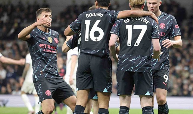 Manchester City, Premier Lig'de son haftaya lider girdi