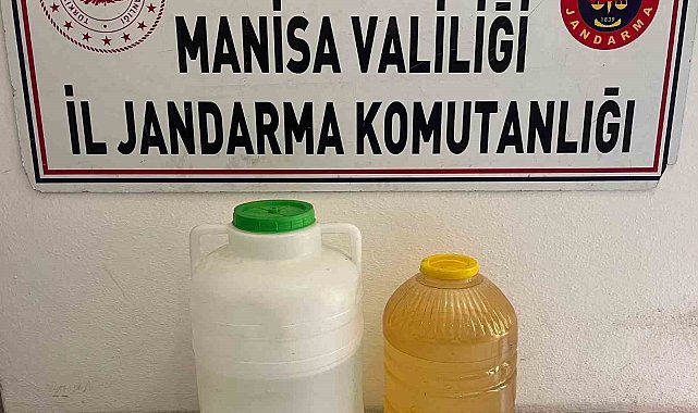 Manisa'da yol uygulamasında kaçak alkol ele geçirildi