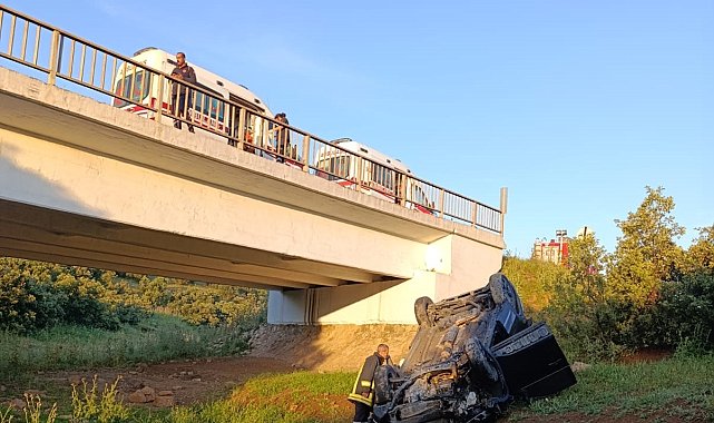 Mardin'de kontrolden çıkan otomobil şarampole devrildi: 2 yaralı