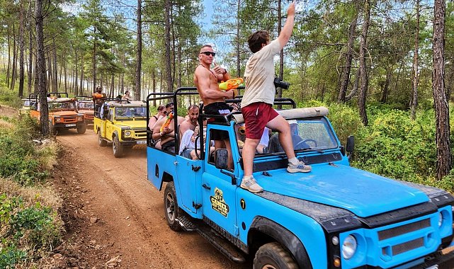 Marmaris'te kolluk kuvvetlerinden Jeep safarilere sıkı denetim
