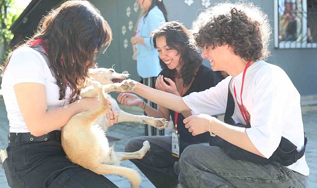 Merkezefendi Belediyesi 3 ülkeden gelen öğrencileri ağırladı