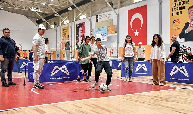Mersin'de özel gereksinimli çocuklar için 'Çocuk Şenliği' düzenlendi