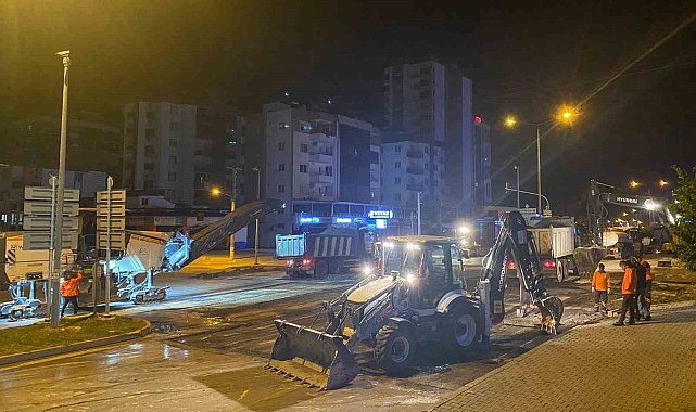 Mersin&#039;de yol yapım, bakım ve onarım çalışmaları sürüyor