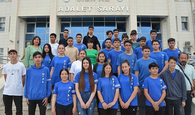 Meslek Lisesi öğrencilerine Silifke Adliyesinde bilgilendirme yapıldı