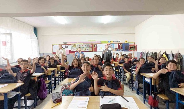 Milli Eğitim Bakanı Tekin'e ilkokul öğrencilerinden mektup