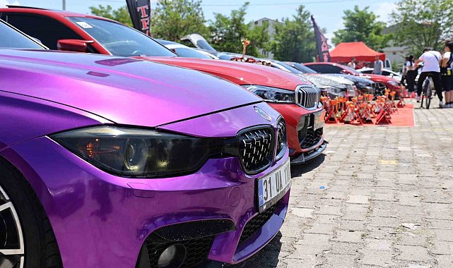Modifiyeli araç tutkunları buluştu