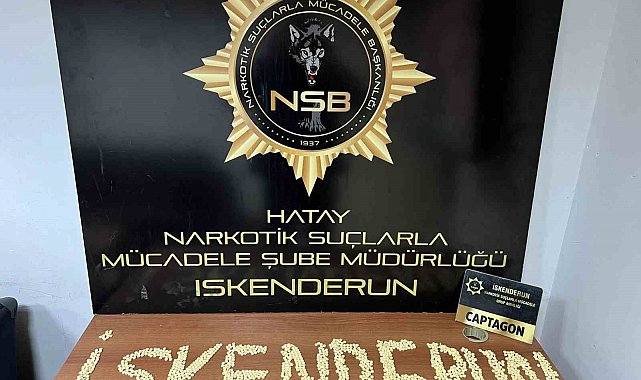 Motosikletle kaçan şahsın attığı çantada 2 bin adet captagon ele geçirildi