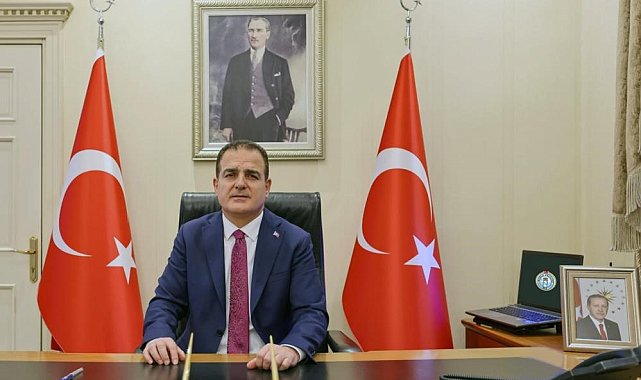 Muğla Valisi Akbıyık'tan Anneler Günü mesajı: "Annelerimiz, hayatımızın en değerli hazineleri"