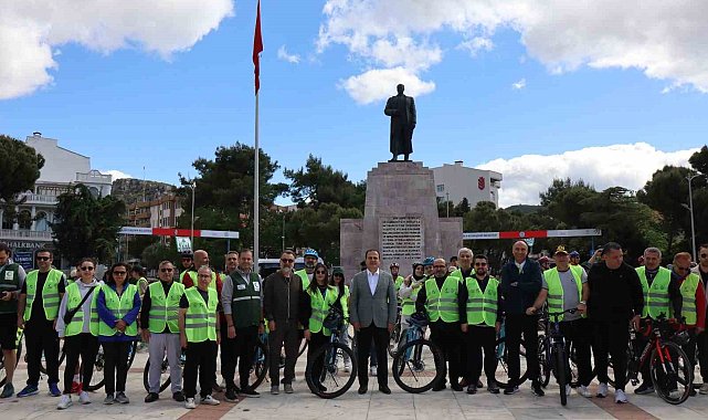 Muğla'da sağlıklı yaşam için pedal çevirdiler
