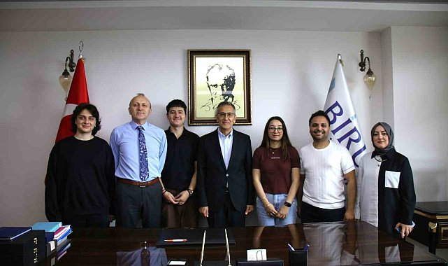 Mühendislik öğrencilerinden Harvard'da staj başarısı