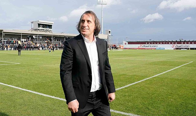 Murat Özkaya: "İstanbul'da oynayamazsak stadımız yapılana kadar Bursa ya da Eskişehir'de oynamak istiyoruz"