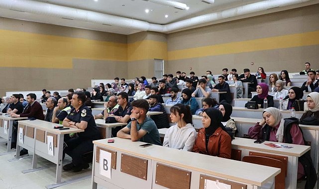 Muş'ta öğrencilere trafik eğitimi verildi