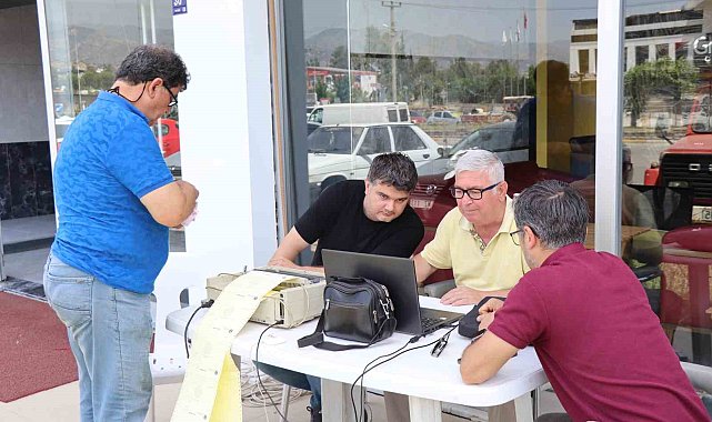 Nazilli Belediyesi mobil vezne aracı hizmetini sürdürüyor