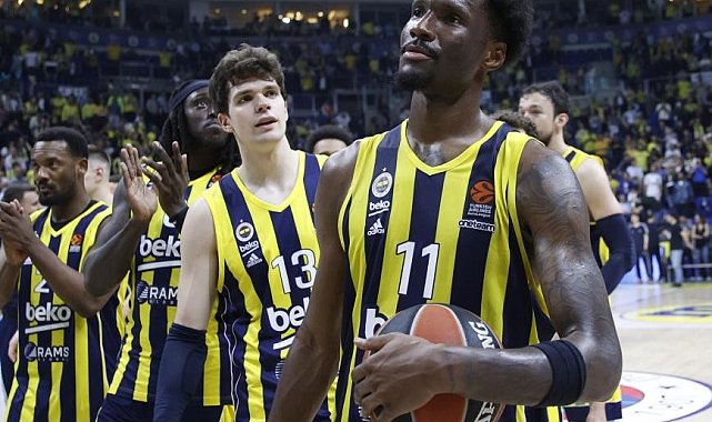 Nigel Hayes-Davis, EuroLeague'de sezonun en iyi 5'ine seçildi