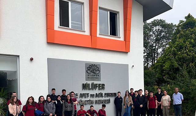 Nilüfer Belediyesi'nden öğrencilere afet ve acil durum eğitimi