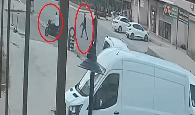 Nusaybin'de iş yerine silahlı saldırı anı güvenlik kamerasına yansıdı