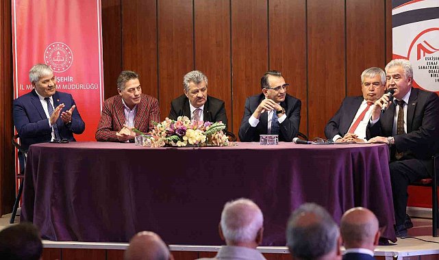 Öğrencilerle buluşan iş insanları değerli tavsiyeler verdi