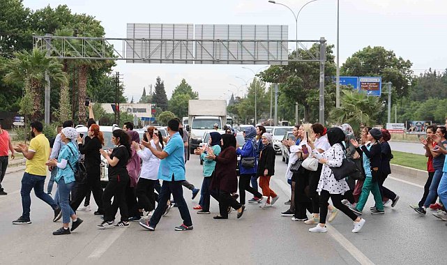 Ölüm yolu için önlem istiyorlar