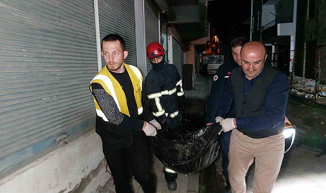 Oto elektrik ustası inşaat halindeki binanın asansör boşluğunda ölü bulundu