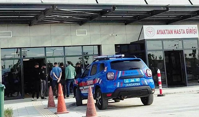 Otomobil bisikletli çocuklara çarptı: 3 yaralı