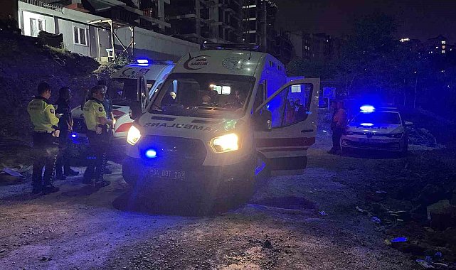 Otomobil, inşaat ile istinat duvarı arasındaki boşluğa düştü: 1 ölü