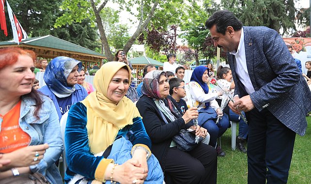 Pamukkale Belediyesi anneleri unutmadı