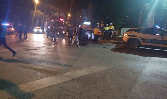 Pendik'te trafik kazası: 2'si ağır 4 yaralı