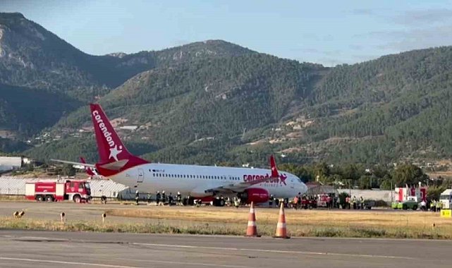 Pist uçak trafiğine yeniden açıldı