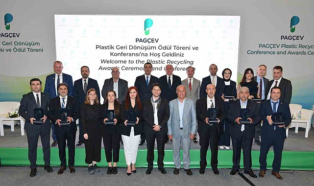 Plastik geri dönüşüm ödülleri sahiplerini buldu