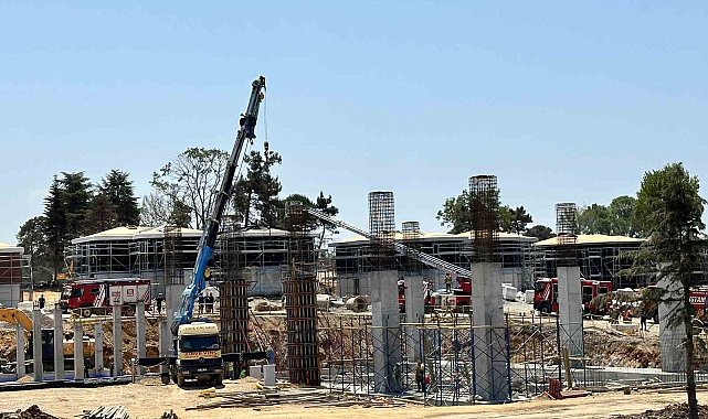 Prof. Dr. Feriha Öz Acil Durum Hastanesinde yangın paniği