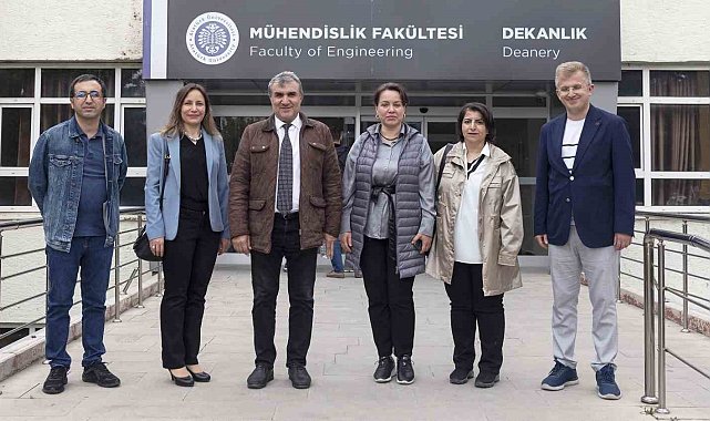 Projeleri kabul gören akademisyenlere vefa