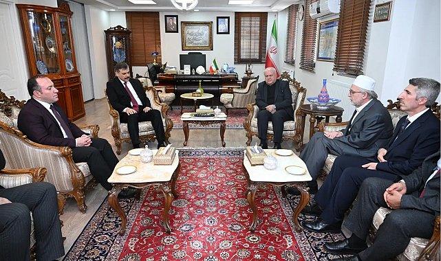 Reisi için taziye defteri açtılar