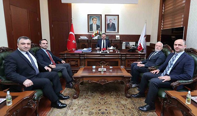 Sağlık heyetinden Vali Aksoy'a ziyaret