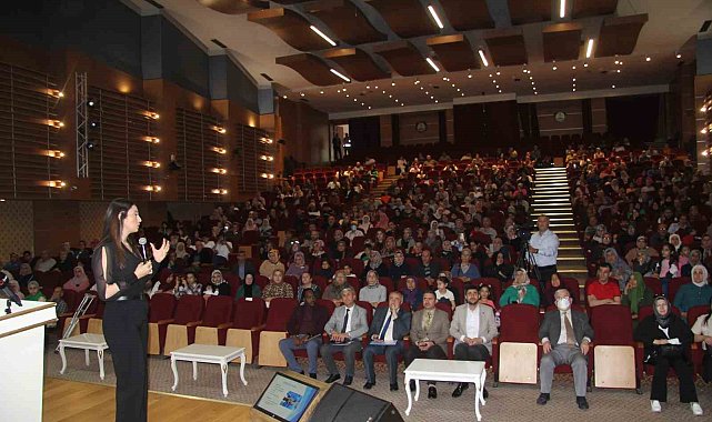 Şahinbey'de 9 Mayıs Dünya Çölyak Günü Semineri düzenlendi