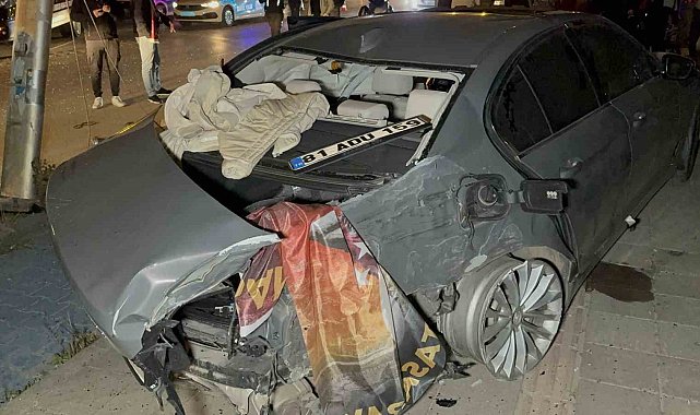 Şampiyonluk konvoyunda kaza: 2 yaralı
