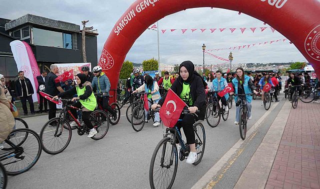 Samsun'da 19 Mayıs Bisiklet Turu