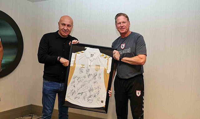 Samsunspor Teknik Direktörü Markus Gisdol'a veda