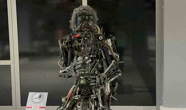 Sanayiden müzeye: Araç parçaları sanat eserine dönüştü