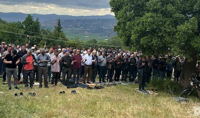 Sarıgöl'de bolluk, bereket ve şükür için 35 adak kurban kesildi