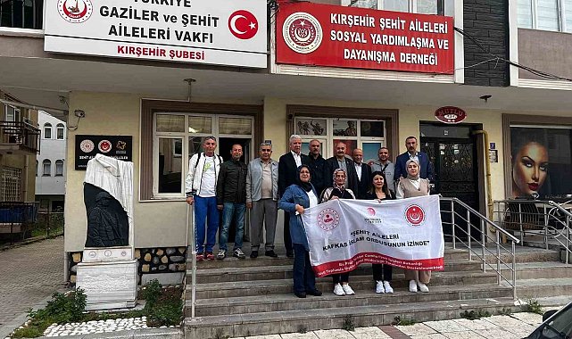 Şehit aileleri, Azerbaycan'a gitti