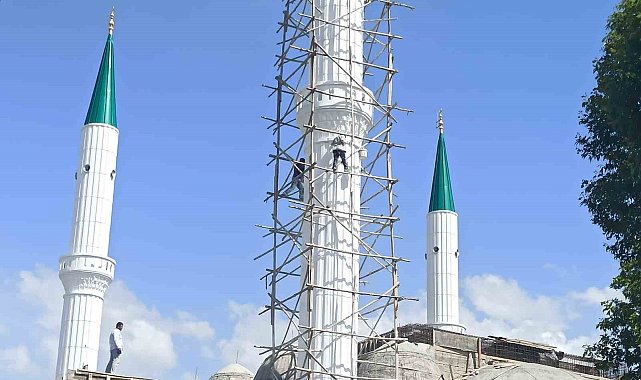 Siirt'te güvenlik önlemi almayan işçiler tehlikeye davetiye çıkardı