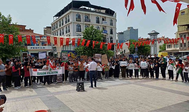 Sındırgılı öğrencilerden Filistin'e kocaman destek