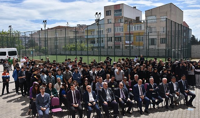 Sinop'ta bilim fuarı açıldı