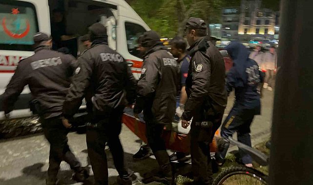 Sinop'ta bisikletiyle denize atlayan genci çevredekiler kurtardı