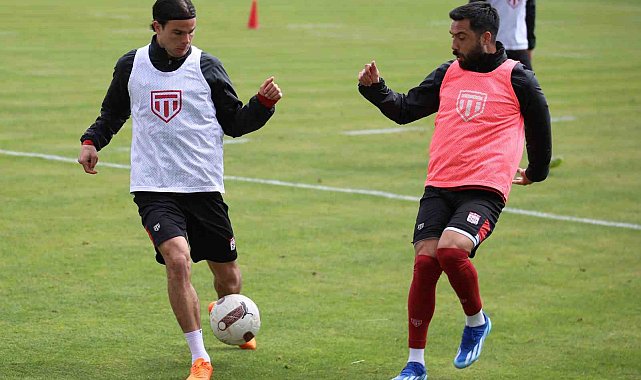 Sivasspor'da Galatasaray maçı hazırlıkları sürüyor