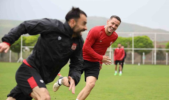 Sivasspor'da neşeli idman