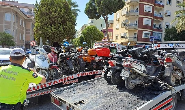 Söke'de trafik ekiplerinden motosikletlere sıkı denetim