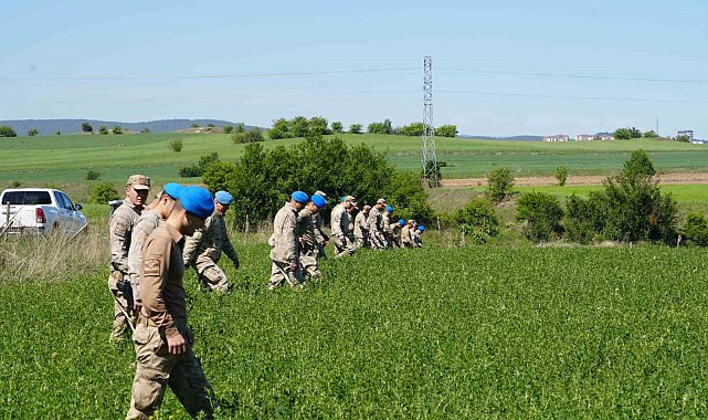 Su kanalında bulunan cesedin kayıp baş kısmını komandolar arıyor