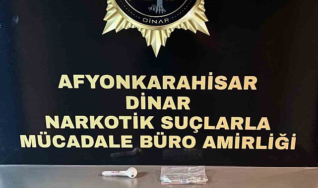 Şüphe üzerine durdurulan araçta uyuşturucu ve ruhsatsız tüfek ele geçirildi