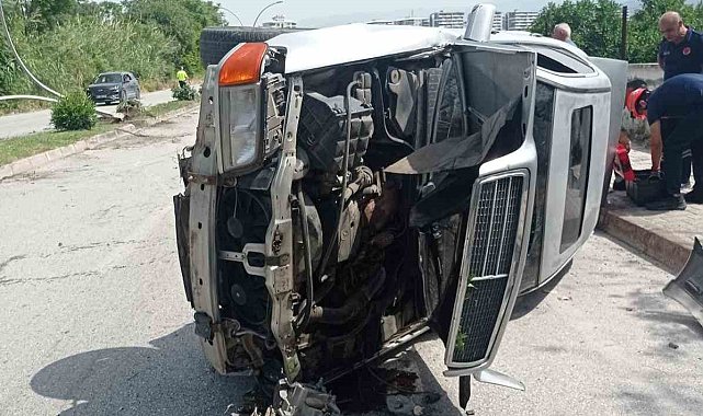 Takla atan otomobilin sürücüsü yaralandı